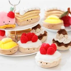 Jellycat Pretty Patisserie Tarte Aux Fraises -Jellycat Shop jellycat patisserie range image